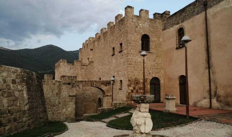 Salisu Country House Mignano Monte Lungo Ngoại thất bức ảnh