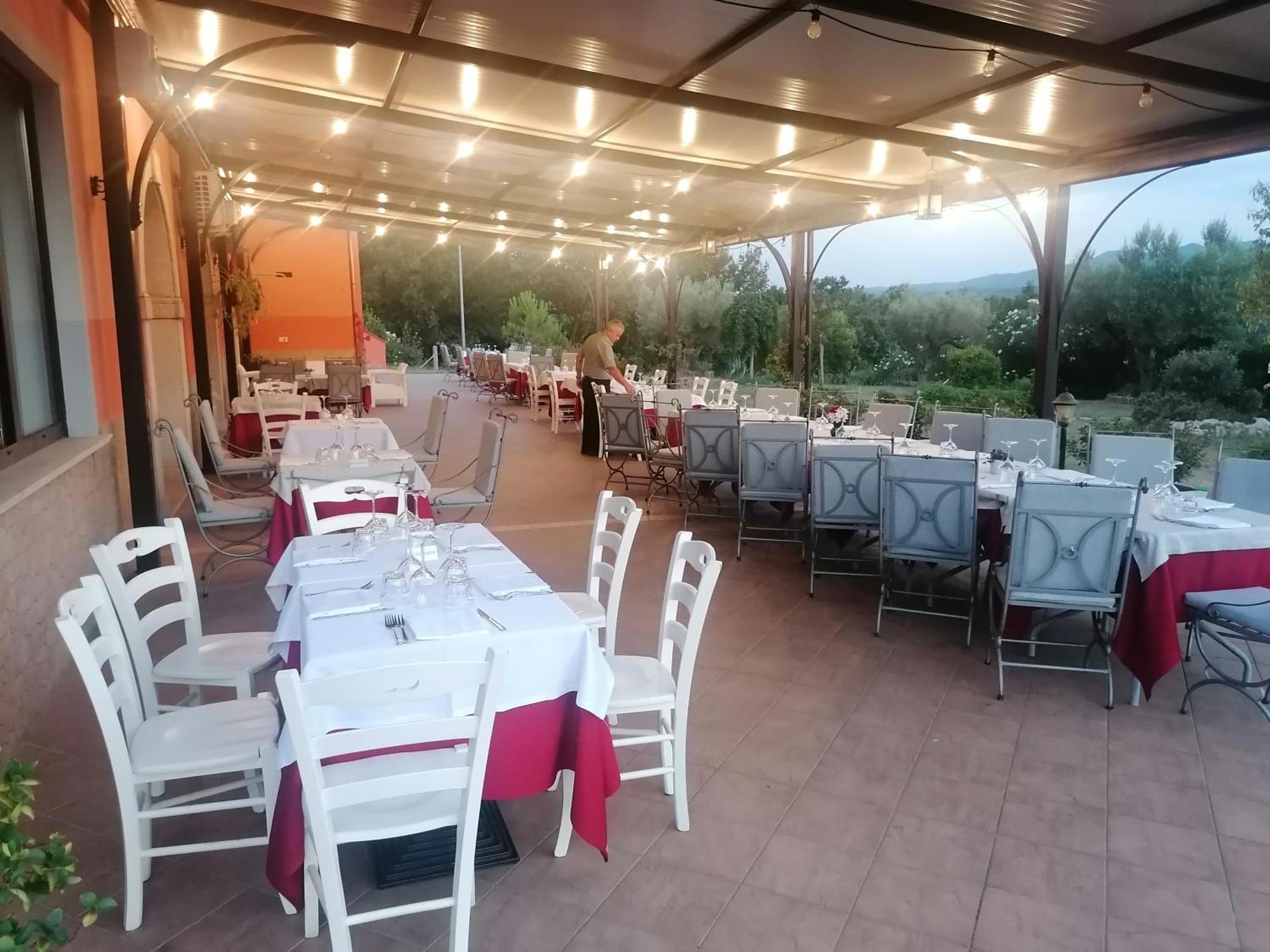Salisu Country House Mignano Monte Lungo Ngoại thất bức ảnh